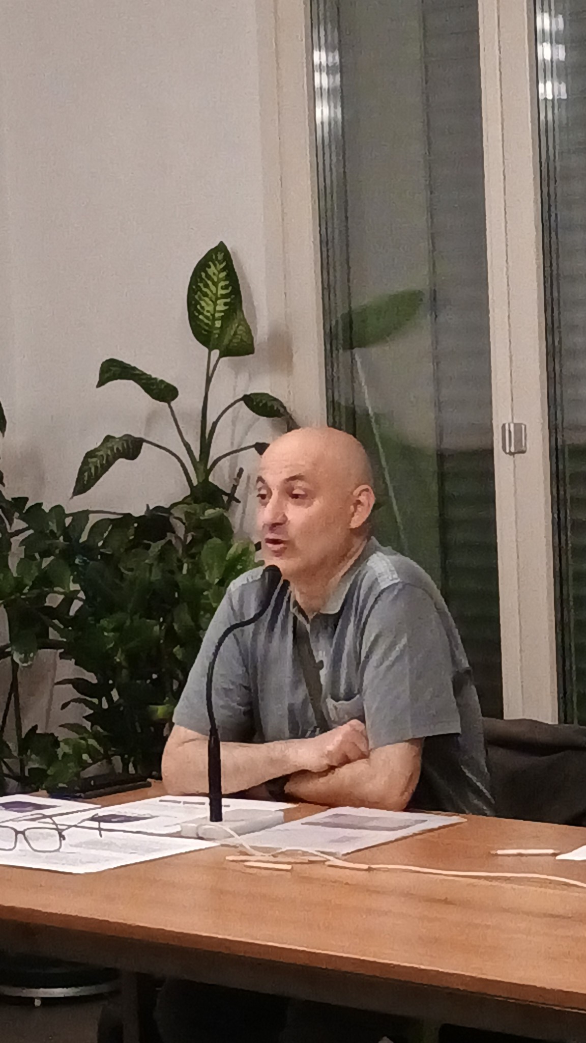 Marco Deriu al tavolo dei relatori